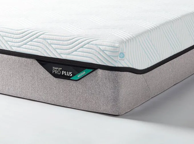 Mittelfeste TEMPUR PRO® Plus SmartCool™ Matratzen
