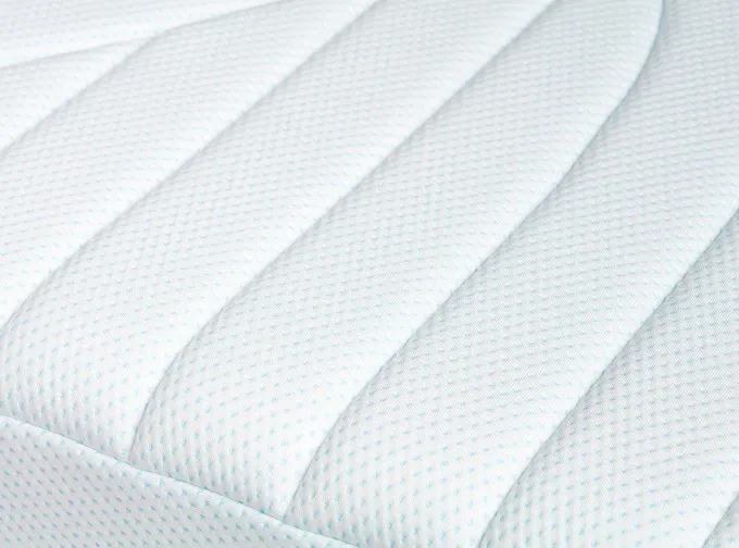 Mittelweiche TEMPUR PRO® CoolQuilt Matratzen